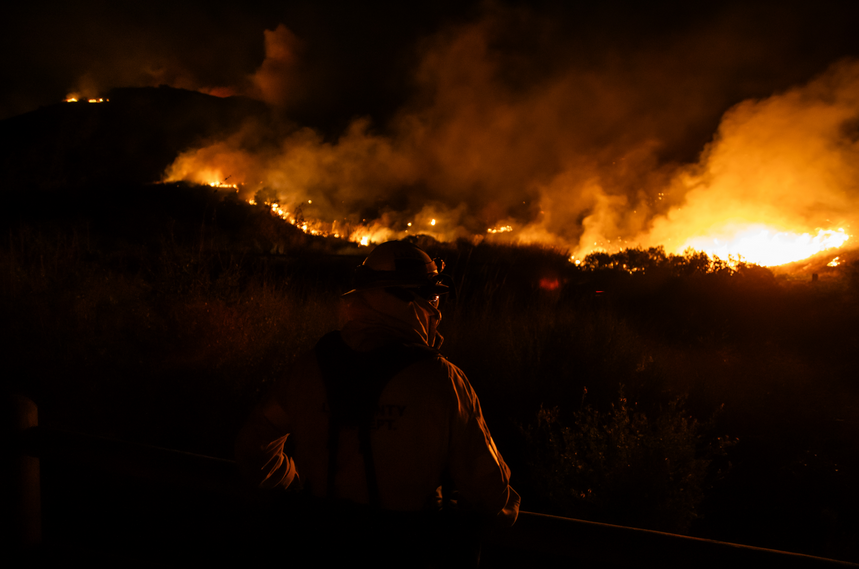 Franklin Fire grows to 4,000 acres, but winds decrease on Malibu coast