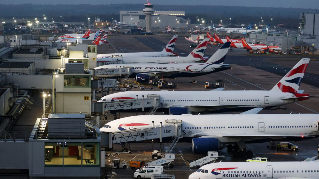 London Heathrow Airport Shut Down Live Updates: Heathrow resumes flights after major power cut, authorities launch investigation to determine cause